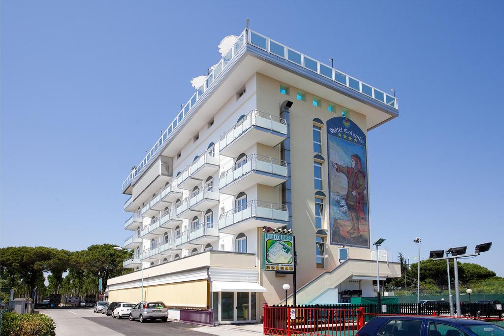 Hotel Colombo Lido di Jesolo Exterior photo